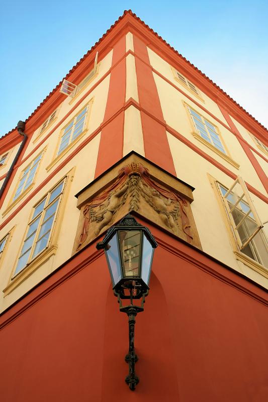 IMG_8011_t.JPG - Des facades magnifiques, superbement entretenues